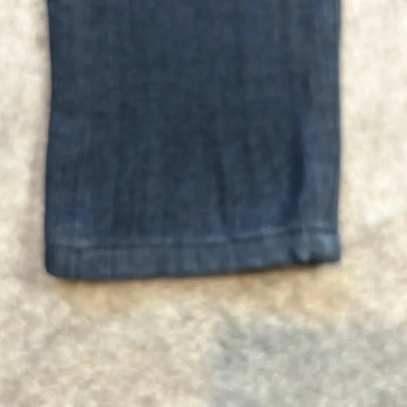 AG Jeans, The Abbey Mid Rise Super Skinny. Size 29R,  Dark Wash. - Picture 4 of 13